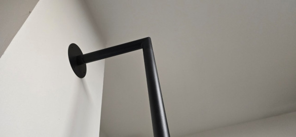 ZÁVESNÝ BIOKRB FOCUS SLIM BLACK 8